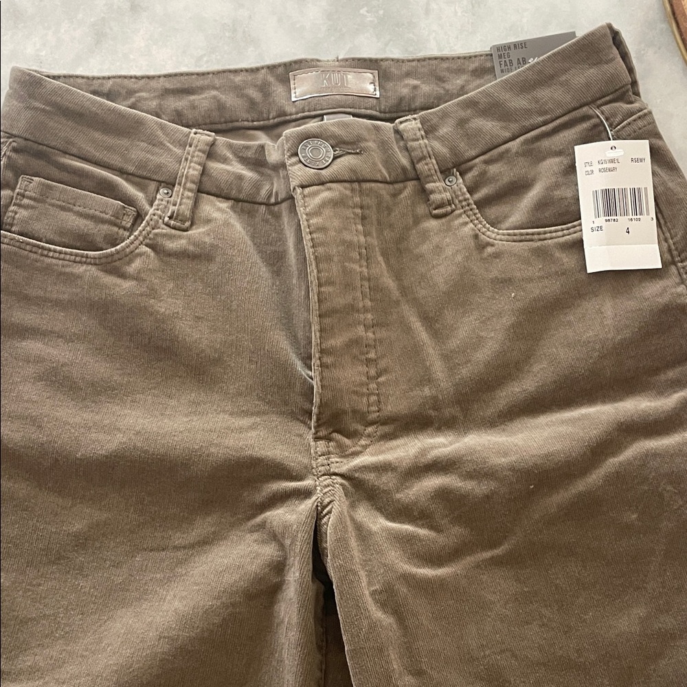 Kut from the Kloth Cordoroy Wide Leg Pants in Rosemary